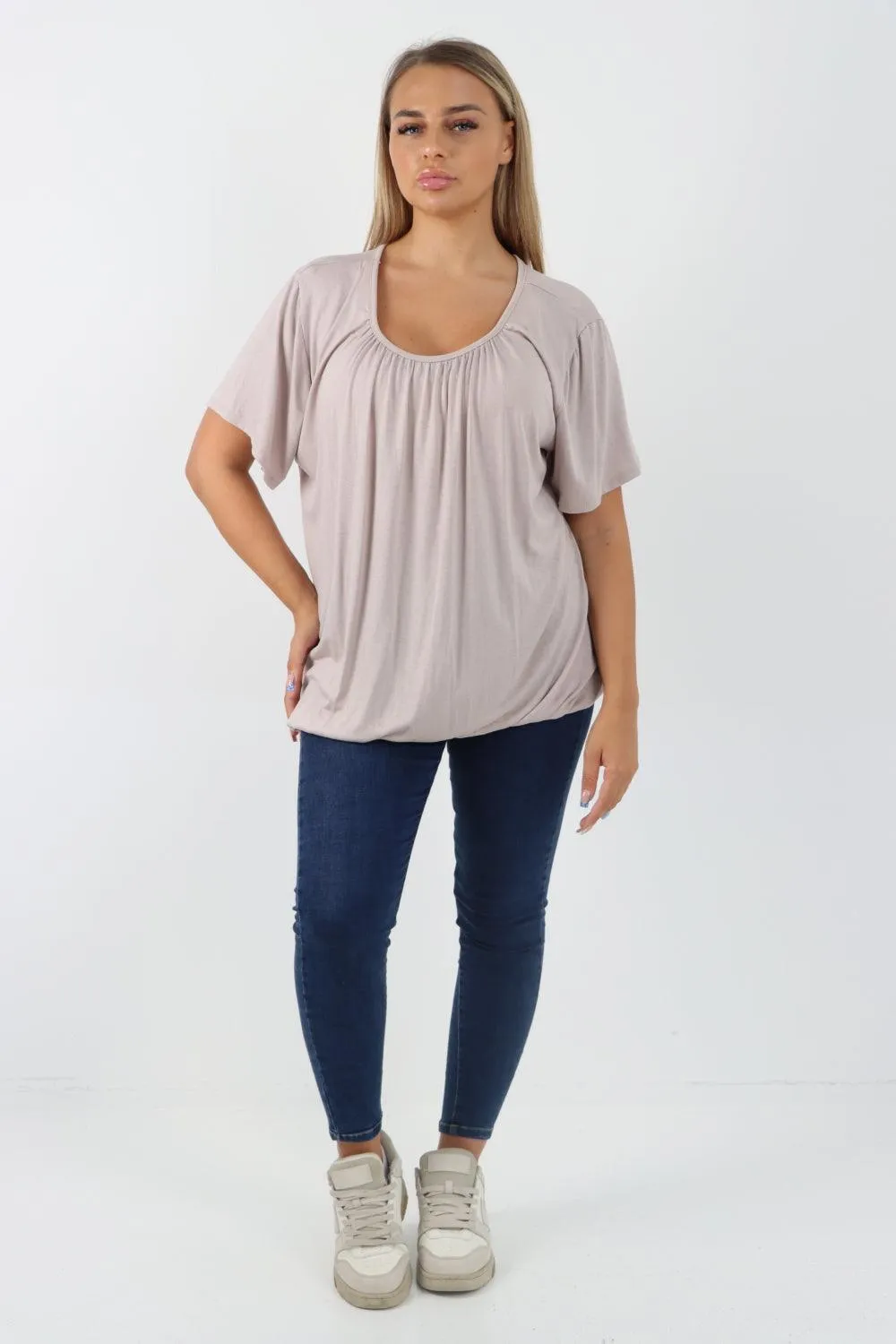 Bubble Hem Stretchy Short Sleeve Top
