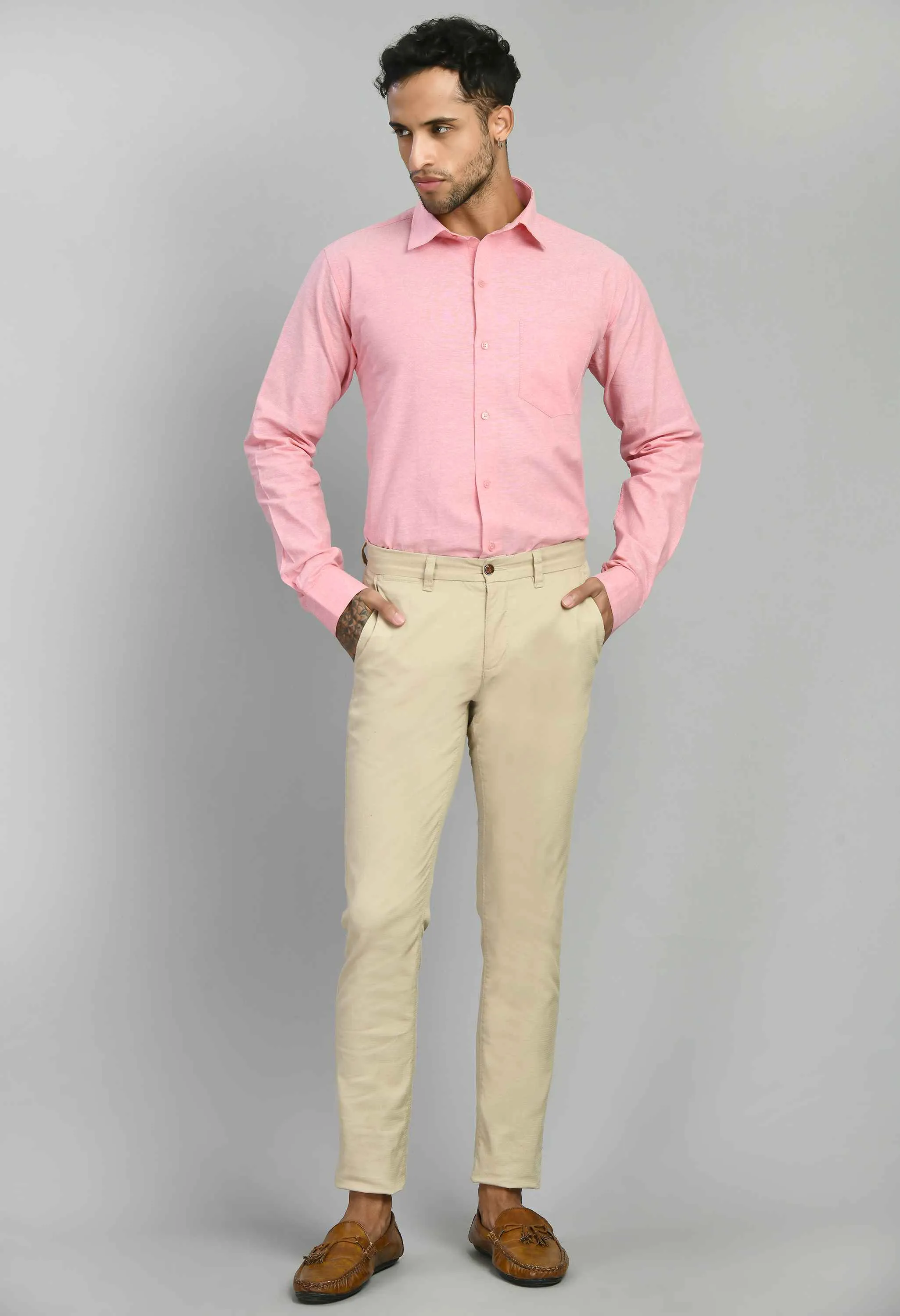 Men's Peach Spread Collor Solid Formal Shirt