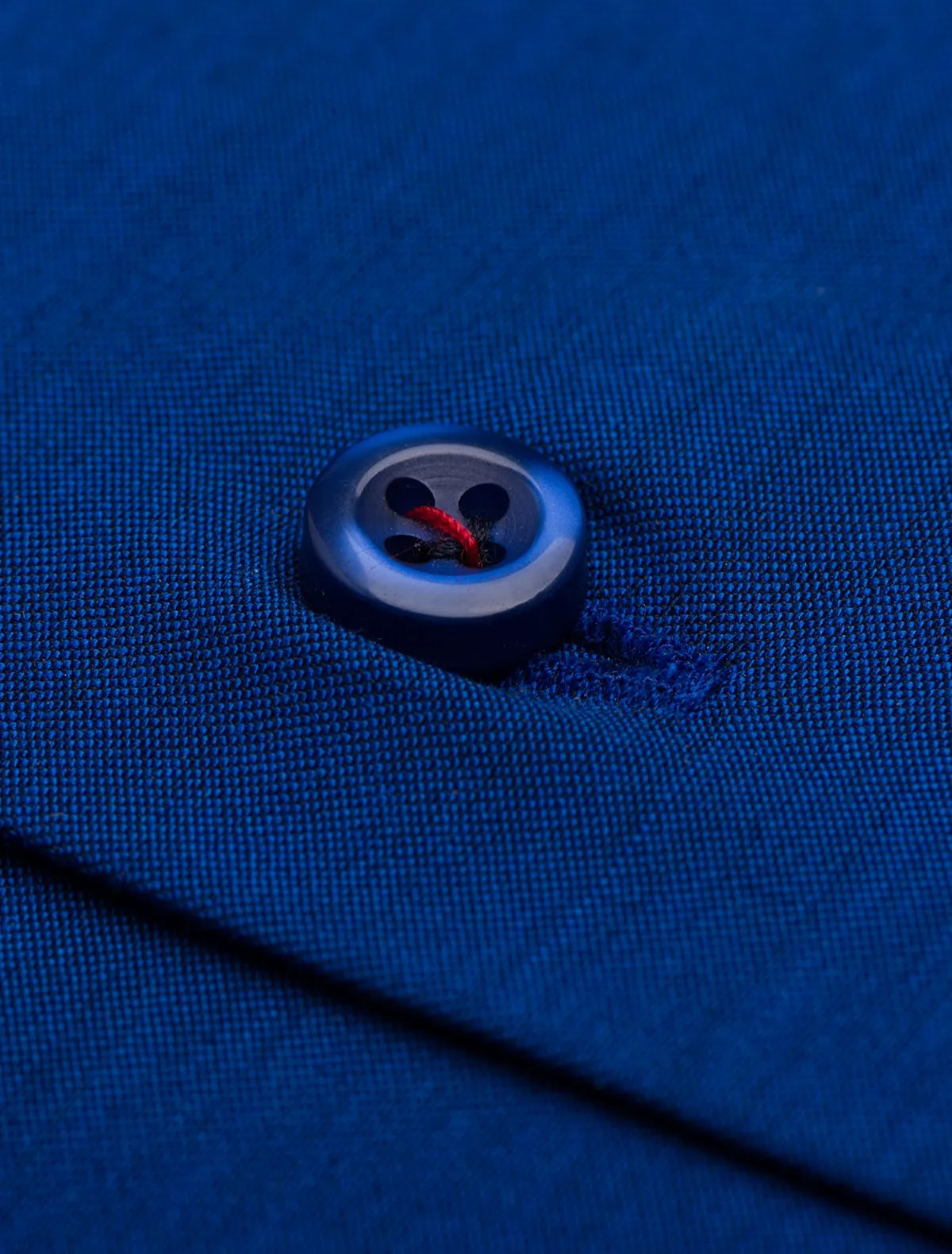 RICH BLUE SPREAD COLLAR SHIRT