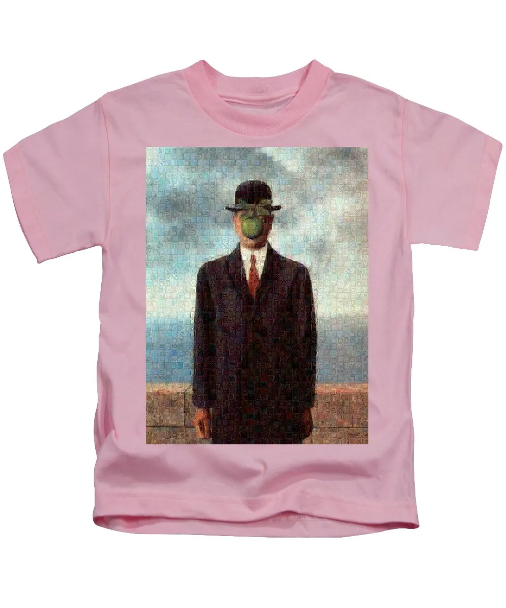 Tribute to MAgritte - Kids T-Shirt