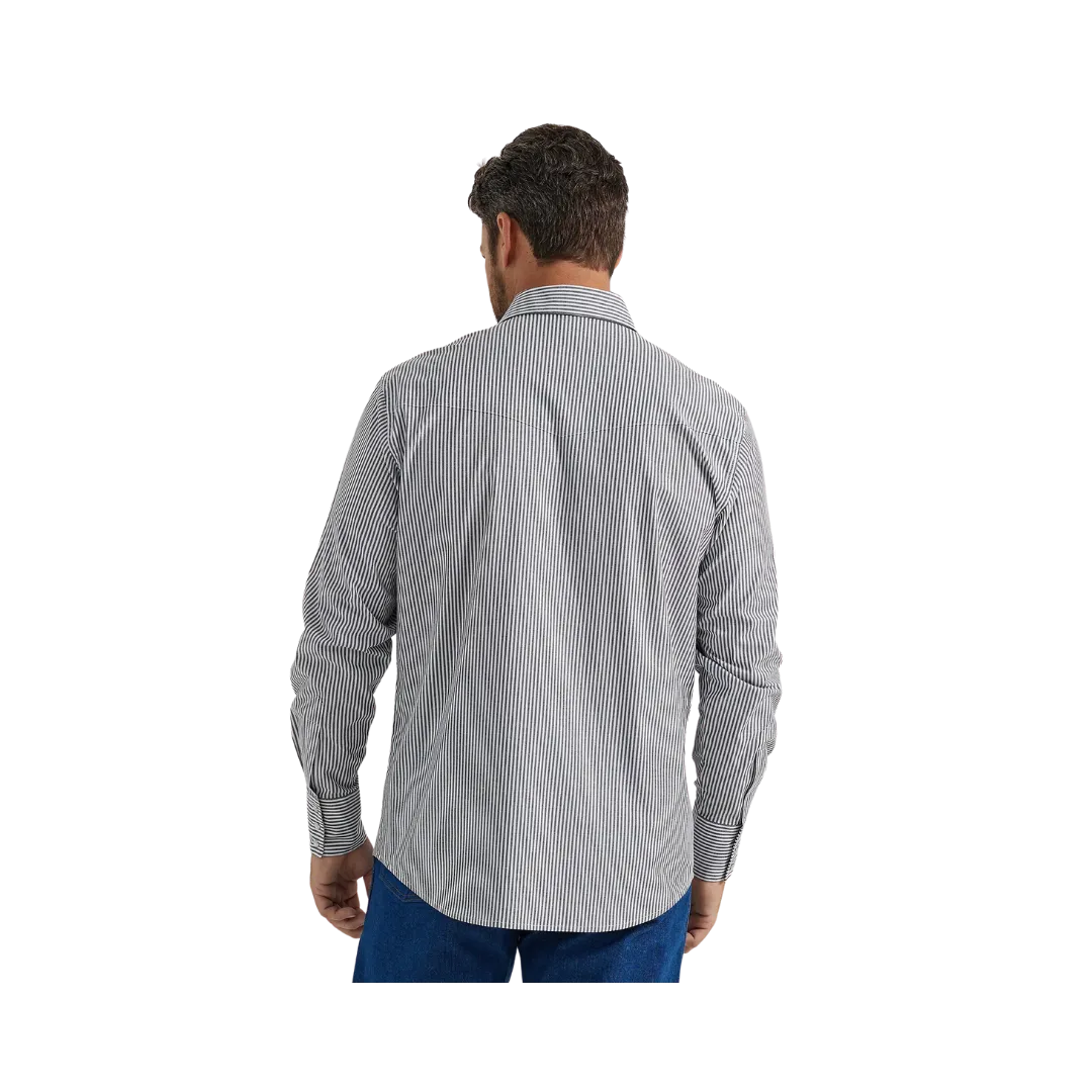 Wrangler Men's Wrinkle Resist Long Sleeve Western Snap Stripe  Shirt