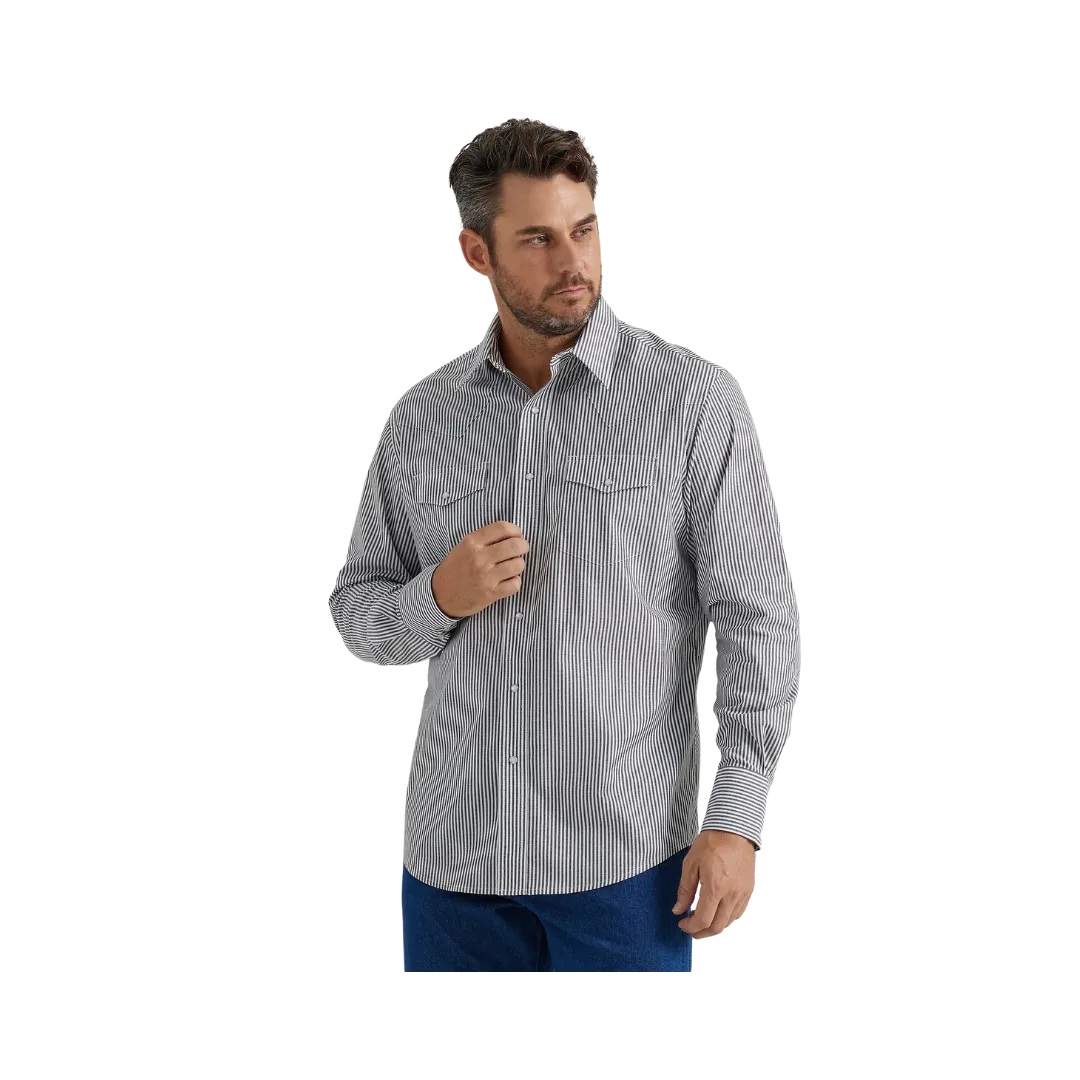 Wrangler Men's Wrinkle Resist Long Sleeve Western Snap Stripe  Shirt